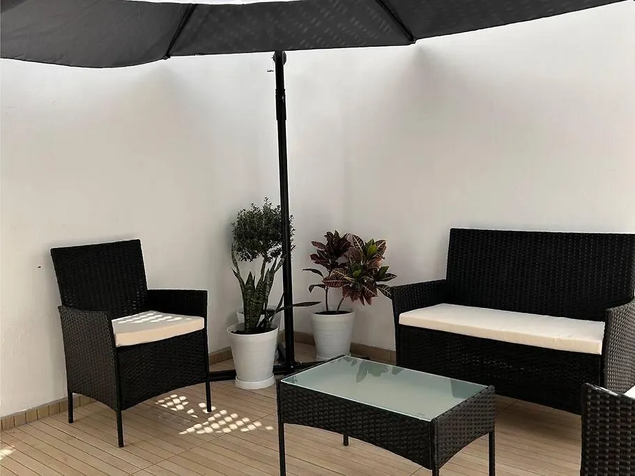 Casa Bon Ubicada En Nueva Galicia Residencial, Es Una Propiedad Completa Al Sur De La Ciudad Que Te Ofrece Modernidad, Espacio, Tranquilidad, Cuenta Con 4 Recamaras 3 Banos Completos Y 2 Cajones De Estacionamiento Privados Guadalajara Mexiko